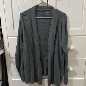 3/$20 ✨ Eddie Bauer Gray Cardigan